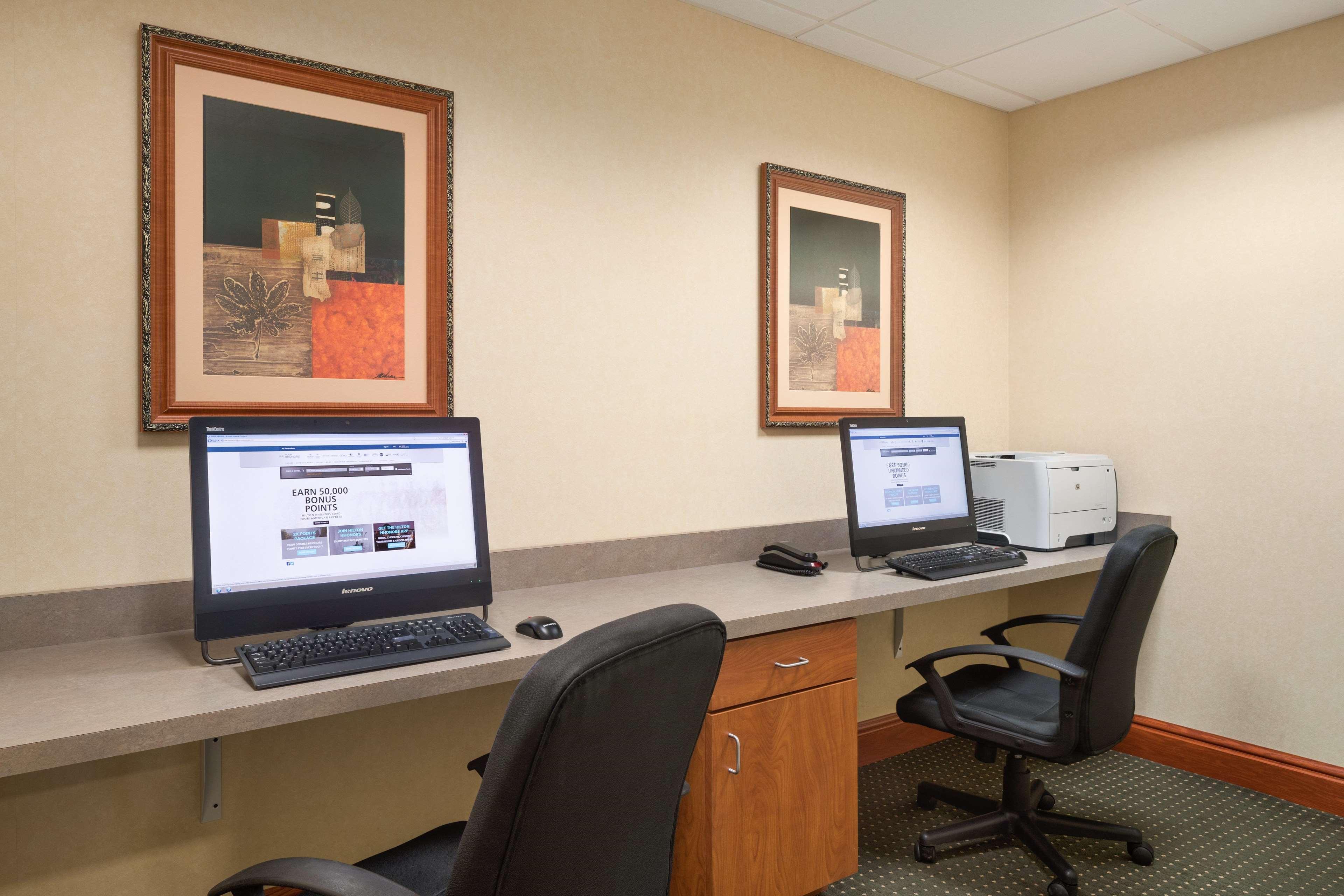 Hampton Inn Belle Vernon Buitenkant foto