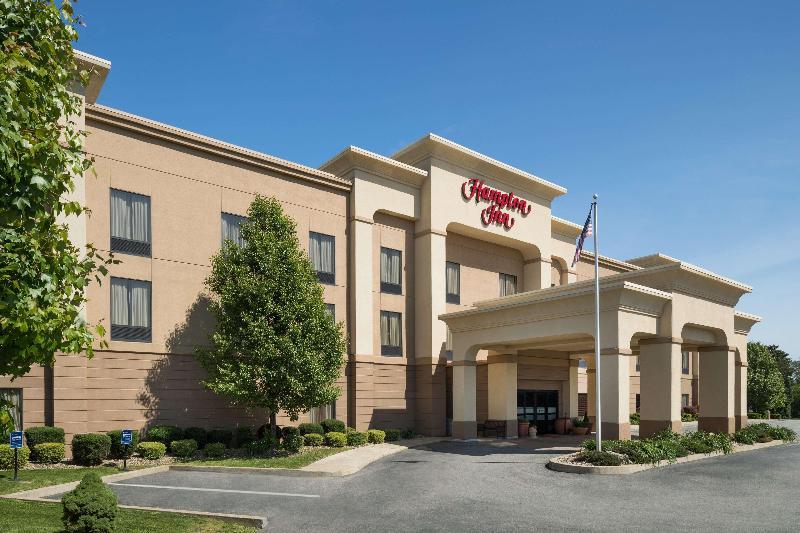 Hampton Inn Belle Vernon Buitenkant foto